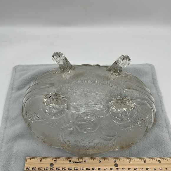 Vintage Oval Heavy Pressed 4-Footed Glass Bowl with Floral Design and Gold Trim - Picture 7 of 9